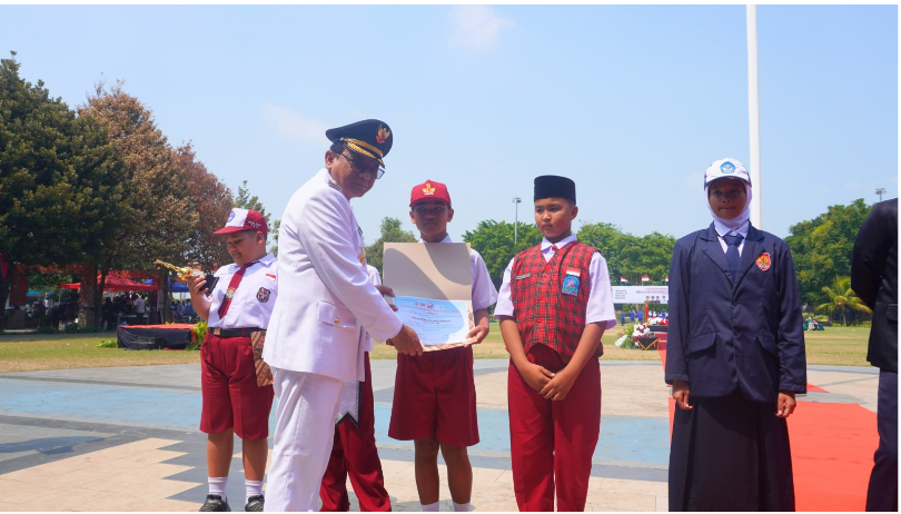 Nata Puttaka, Siswa Buddhis Berprestasi yang Terima Penghargaan dari Plt Bupati Pati di HUT RI ke-81